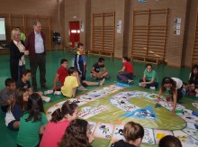 700 escolares participan en una campaña para fomentar la recogida selectiva de residuos y el reciclado