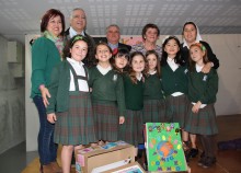 Alumnas de Primaria del colegio Santa Faz obtienen el primer premio del Concurso Escolar de Cuentos Gigantes de San Vicente