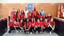 Reconocimiento al equipo de fútbol femenino Inprosports por su ascenso a liga autonómica