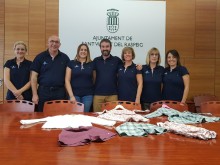 Una marca de ropa sanvicentera se embarca en un proyecto solidario contra el cáncer de mama