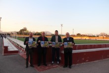 El Ayuntamiento y el Jove Español unidos por el  sueño de la promoción de ascenso a Segunda B