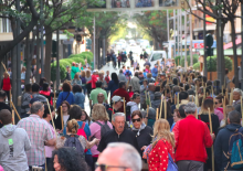 Masiva participación de San Vicente en la Romería de la Santa faz