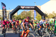 Más de doscientos ciclistas recorren los senderos de  El Sabinar en la primera ‘Quedada Amigos Faster’