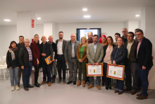 San Vicente arranca los actos conmemorativos del 50 aniversario del escudo con un homenaje a sus creadores