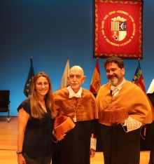 El Ayuntamiento de San Vicente del Raspeig presente en la investidura de Daniel Taboada como Doctor Honoris Causa