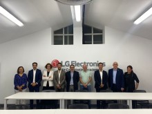 El  Centro de Formación Profesional Canastell de San Vicente del Raspeig, en colaboración LG Electronics, renueva un aula para convertirla en la tercera academia de Climatización del país